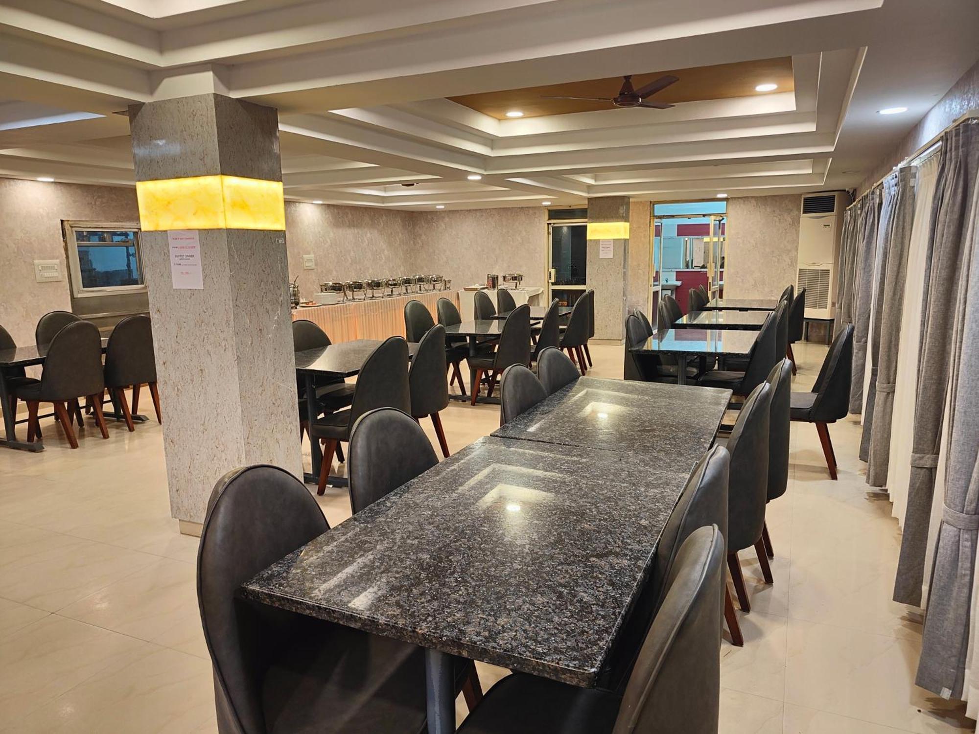 Hotel Geetha International Tuticorin Luaran gambar